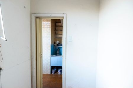 Apartamento à venda com 76m², 2 quartos e 1 vaga Apartamento à venda com 76m², 2 quartos e 1 vagaQuarto de Serviço