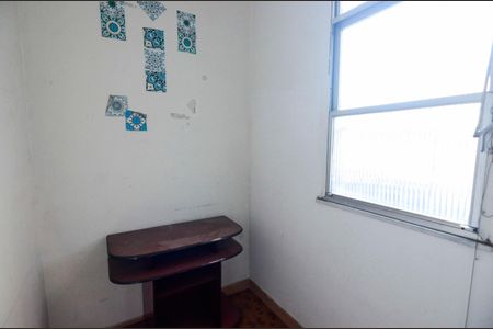 Apartamento à venda com 76m², 2 quartos e 1 vaga Apartamento à venda com 76m², 2 quartos e 1 vagaQuarto de Serviço