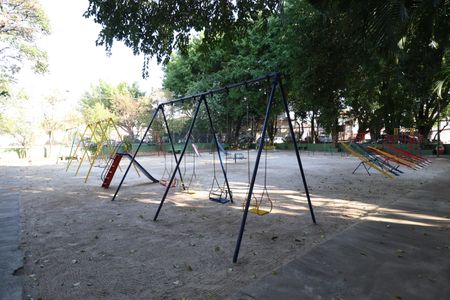 Apartamento à venda com 70m², 2 quartos e 1 vagaÁrea comum - Playground