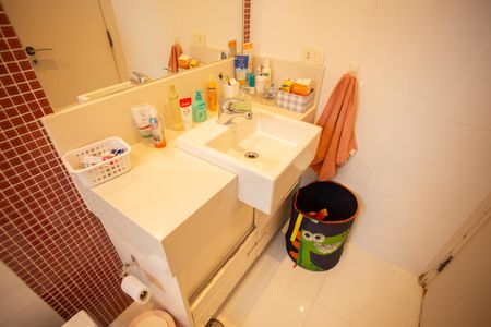 Apartamento à venda com 190m², 4 quartos e 2 vagas Apartamento à venda com 190m², 4 quartos e 2 vagasBanheiro da Suíte 3