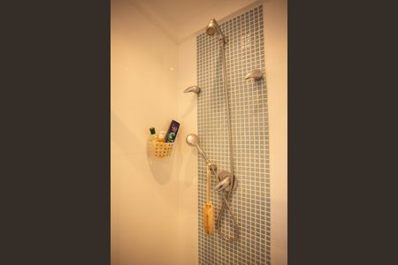 Apartamento à venda com 190m², 4 quartos e 2 vagas Apartamento à venda com 190m², 4 quartos e 2 vagasBanheiro da Suíte 2