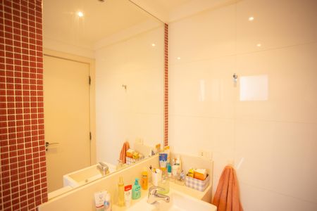 Apartamento à venda com 190m², 4 quartos e 2 vagas Apartamento à venda com 190m², 4 quartos e 2 vagasBanheiro da Suíte 3