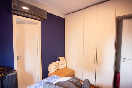 Apartamento à venda com 190m², 4 quartos e 2 vagas Apartamento à venda com 190m², 4 quartos e 2 vagasSuíte 2