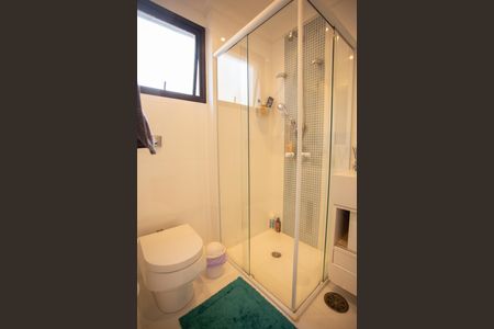 Apartamento à venda com 190m², 4 quartos e 2 vagas Apartamento à venda com 190m², 4 quartos e 2 vagasBanheiro da Suíte 2