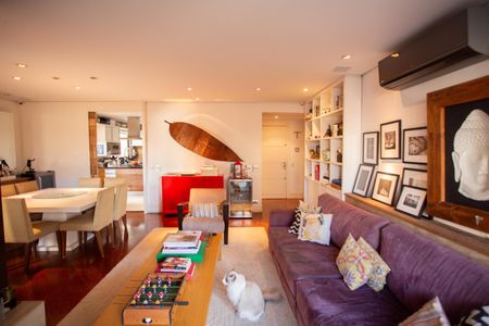 Sala de apartamento à venda com 4 quartos, 190m² em Perdizes, São Paulo