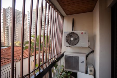 Apartamento à venda com 190m², 4 quartos e 2 vagas Apartamento à venda com 190m², 4 quartos e 2 vagasVaranda da Suíte