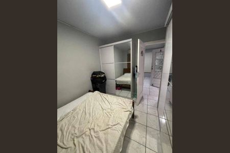 Casa à venda com 90m², 2 quartos e 1 vaga