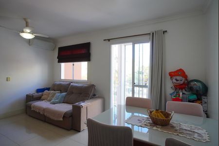 Apartamento à venda com 69m², 3 quartos e 1 vagaSala