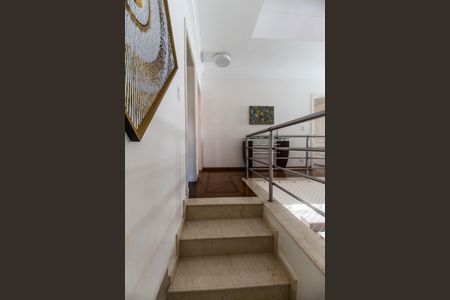 Casa de condomínio à venda com 620m², 5 quartos e 6 vagasVista da Sala