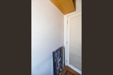 Casa de condomínio à venda com 620m², 5 quartos e 6 vagasCloset da suíte 4