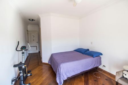 Casa de condomínio à venda com 620m², 5 quartos e 6 vagasSuíte 3