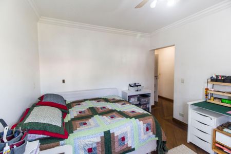 Casa de condomínio à venda com 620m², 5 quartos e 6 vagasSuíte 2