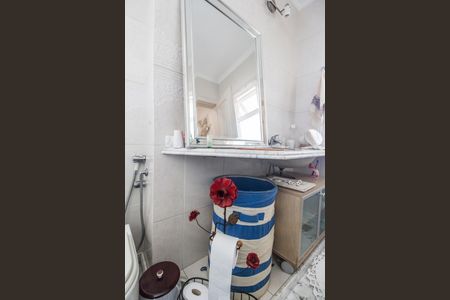 Casa de condomínio à venda com 620m², 5 quartos e 6 vagasBanheiro da Suíte 2