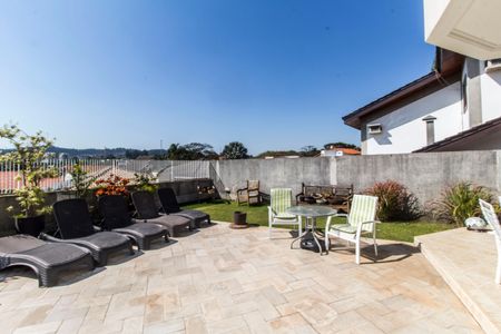 Casa de condomínio à venda com 620m², 5 quartos e 6 vagasVista da Sala