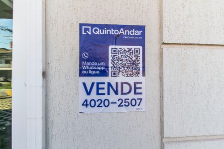 Casa de condomínio à venda com 620m², 5 quartos e 6 vagasPlaca