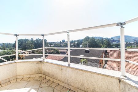 Casa de condomínio à venda com 620m², 5 quartos e 6 vagasVaranda da Suíte 3