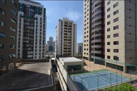 Apartamento à venda com 100m², 3 quartos e 2 vagasVista Área de Serviço