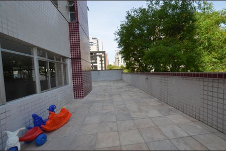 Apartamento à venda com 100m², 3 quartos e 2 vagasÁrea comum - Salão de festas