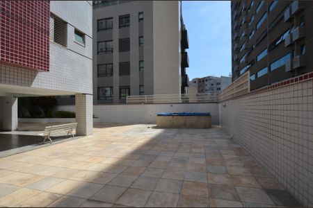 Apartamento à venda com 100m², 3 quartos e 2 vagasÁrea comum - Piscina