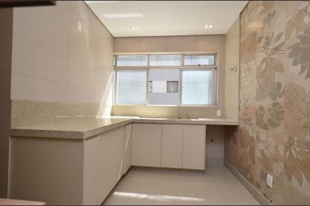 Apartamento à venda com 100m², 3 quartos e 2 vagasCozinha