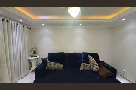 Sala de casa à venda com 2 quartos, 200m² em Jardim Stella, Santo André