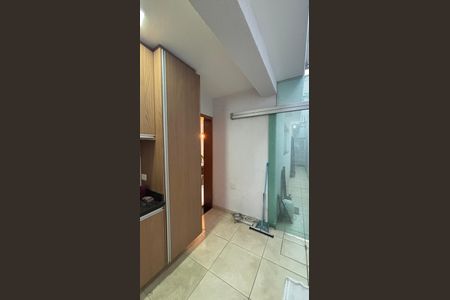 Casa à venda com 200m², 2 quartos e sem vagaÁrea de Serviço