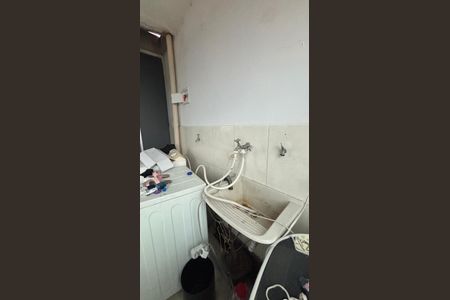 Casa à venda com 200m², 2 quartos e sem vagaÁrea de Serviço 