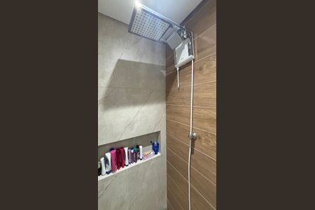 Casa à venda com 200m², 2 quartos e sem vagaBanheiro da Suíte 1