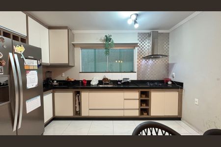 Casa à venda com 200m², 2 quartos e sem vagaCozinha