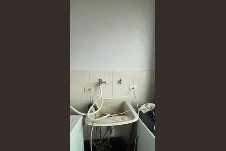 Casa à venda com 200m², 2 quartos e sem vagaÁrea de Serviço 