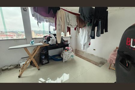 Casa à venda com 200m², 2 quartos e sem vagaÁrea de Serviço 