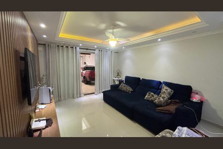 Casa à venda com 200m², 2 quartos e sem vagaSala