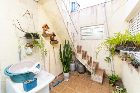 Casa à venda com 84m², 2 quartos e 1 vagaÁrea de Serviço