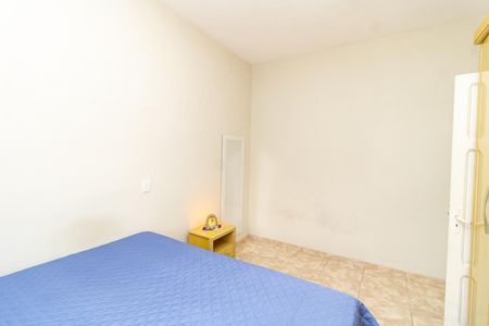 Casa à venda com 84m², 2 quartos e 1 vagaQuarto