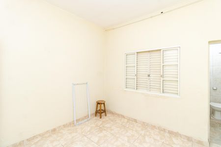 Casa à venda com 84m², 2 quartos e 1 vagaSuíte