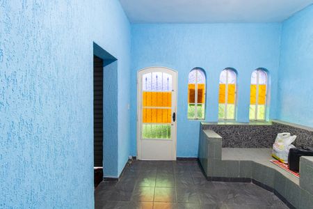 Casa à venda com 84m², 2 quartos e 1 vagaSala