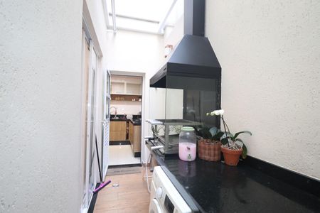 Apartamento à venda com 68m², 2 quartos e 2 vagasÁrea de Serviço