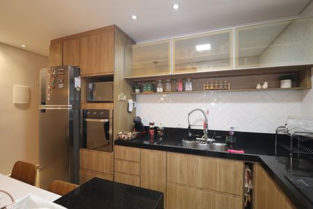 Apartamento à venda com 68m², 2 quartos e 2 vagasCozinha