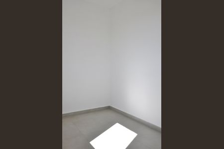 Casa de condomínio à venda com 49m², 2 quartos e 1 vaga Casa de condomínio à venda com 49m², 2 quartos e 1 vagaQuarto 1