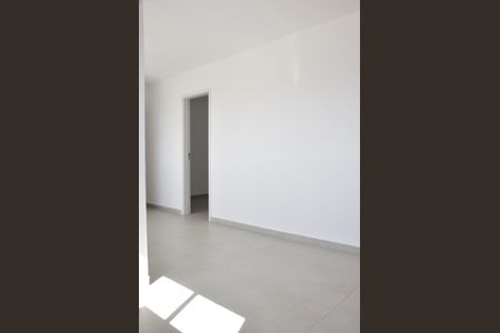 Casa de condomínio à venda com 49m², 2 quartos e 1 vaga Casa de condomínio à venda com 49m², 2 quartos e 1 vagaCozinha e Área de Serviço