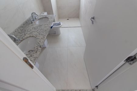Apartamento à venda com 139m², 3 quartos e 2 vagasBanheiro da Suíte 3