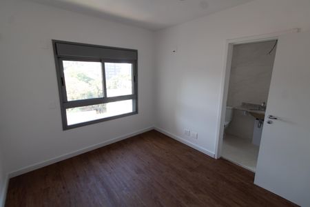 Apartamento à venda com 139m², 3 quartos e 2 vagasSuíte 1 