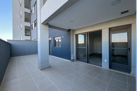 Sacada da Sala de apartamento à venda com 2 quartos, 96m² em City América, São Paulo
