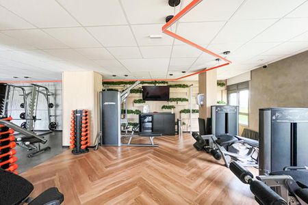 Apartamento à venda com 96m², 2 quartos e 1 vaga Apartamento à venda com 96m², 2 quartos e 1 vagaÁrea comum - Academia