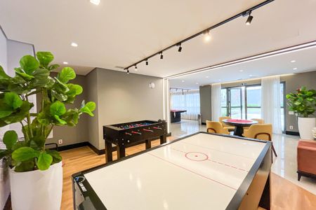 Apartamento à venda com 96m², 2 quartos e 1 vaga Apartamento à venda com 96m², 2 quartos e 1 vagaÁrea comum