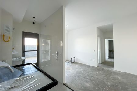 Apartamento à venda com 96m², 2 quartos e 1 vaga Apartamento à venda com 96m², 2 quartos e 1 vagaCozinha e Área de Serviço