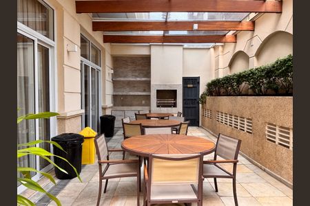 Apartamento à venda com 275m², 4 quartos e 5 vagas Apartamento à venda com 275m², 4 quartos e 5 vagasÁrea comum