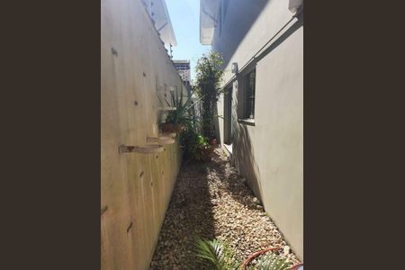 Casa à venda com 349m², 4 quartos e 4 vagas