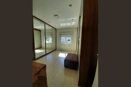 Casa à venda com 4 quartos, 349m² em Jardim Nova Petropolis, São Bernardo do Campo