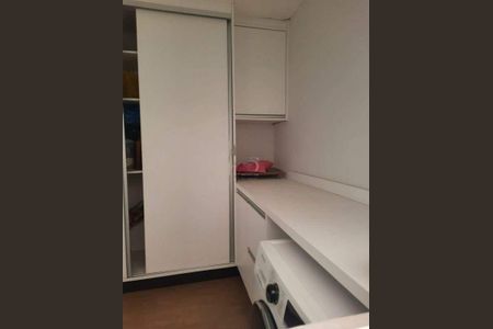 Casa à venda com 349m², 4 quartos e 4 vagas